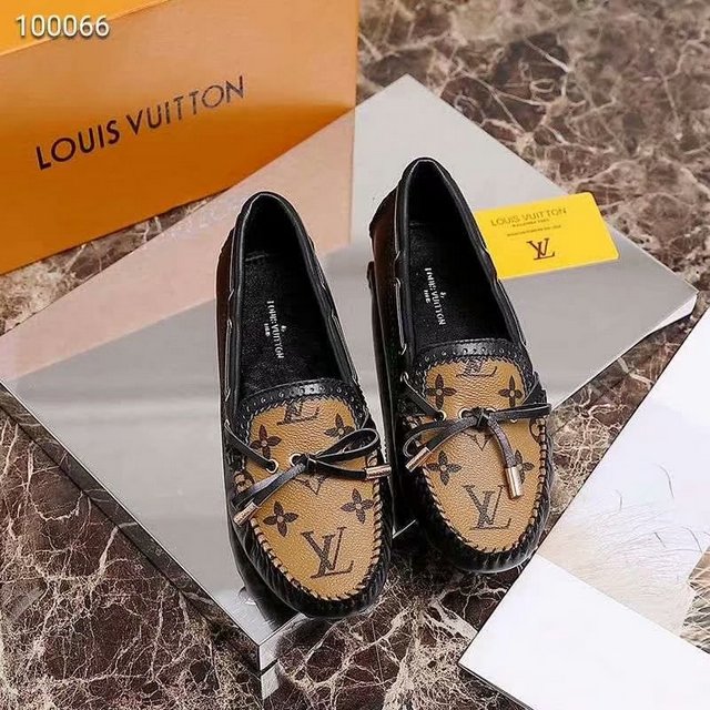 Women's Louis Vuitton Shoes-434